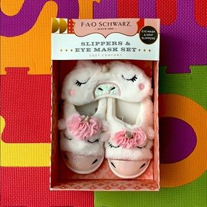 Unicorn Eye Mask and Slipper Set